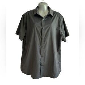 Express Slim Performance Gray Button Down Short Sleeve • Size: L • Used